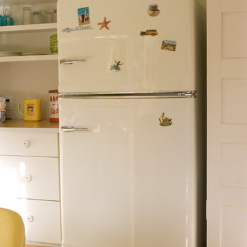 Big Chill Original Retro Refrigerator