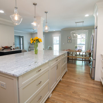 A Fresh new kitchen and keeping room for a 1980's Atlanta Home