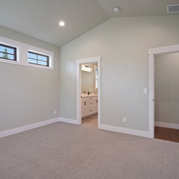 Modern Craftsman in Outcrop, Bend, OR