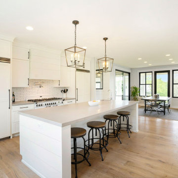 Mod Farmhouse