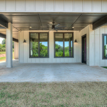 Rear Covered Porch/Lanai