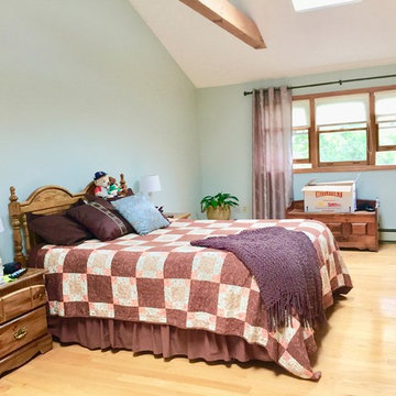 Colonial North Reading Updated with Paint and Furnishings
