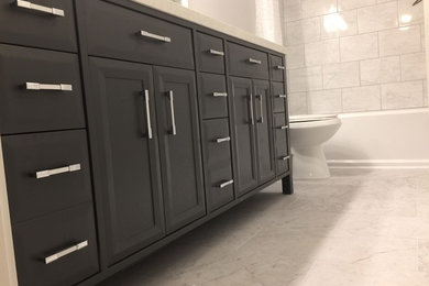 Bathroom - transitional bathroom idea in Nashville