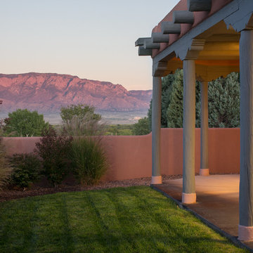 Corrales Home Staging Photos - 19 Mesquite Place