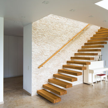 Kragwerk - schwebendes Design