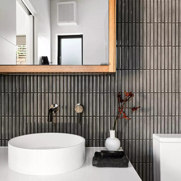 Mason Ave Guest Bathroom