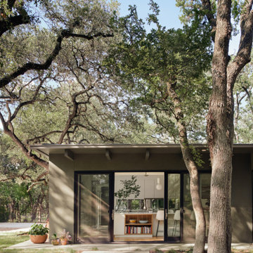 Rabb Exterior