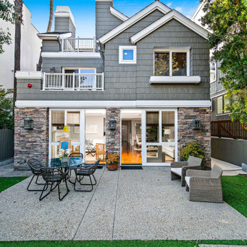 Beach Style Home in Venice Beach, CA