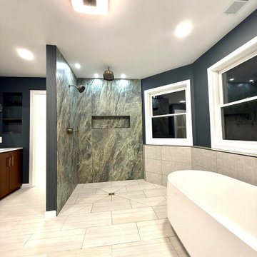 Multi Headed Spacious Shower