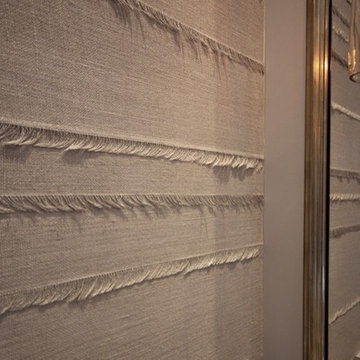 Silver Master Bathroom Suite in Alternating Fine Fringe Burlapp