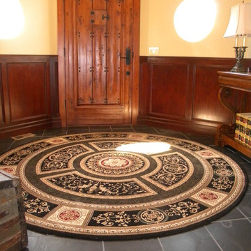 Kirkland - Fabulous Tudor style home - Entry Way