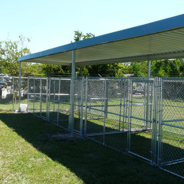 Outdoor Kennel Fencing
