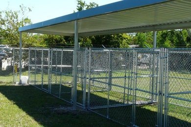 Outdoor Kennel Fencing