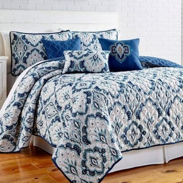 Reversible Coverlets and Quilts (Sets)