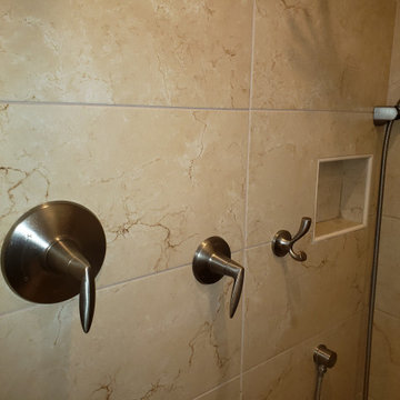 BATHROOM 1970's house