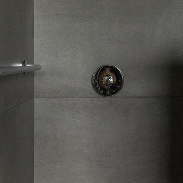 Modern Luxe Bathroom