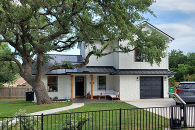 Inspiration for a transitional home design remodel in Austin