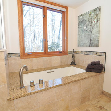 Gorgeous Hubertus Master Bath Retreat