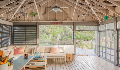 Houzz Tour: New Getaway Channels an Old Fish Camp