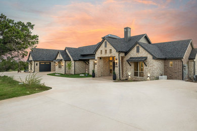 Exterior home idea in Austin