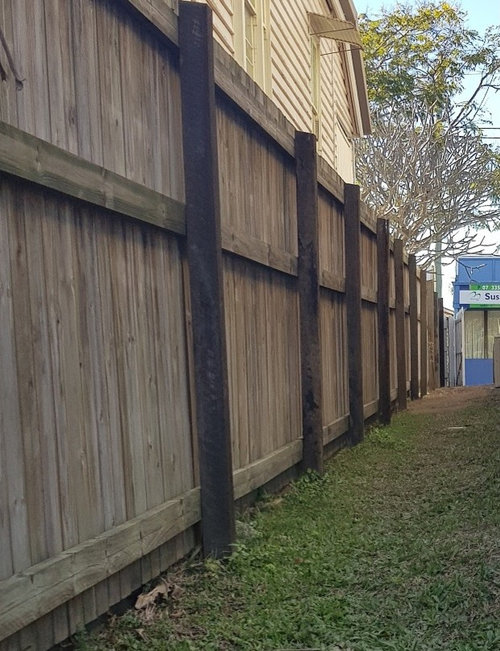 Paling the ugly side of a timber fence Houzz AU