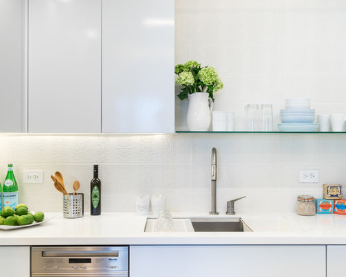 Best Small Modern Kitchen Design Ideas & Remodel Pictures | Houzz  