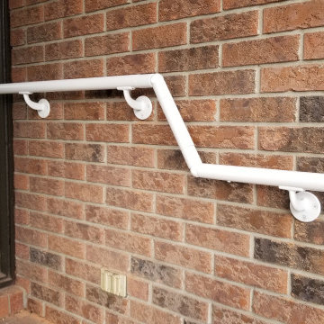 14' of Continuous Handrail