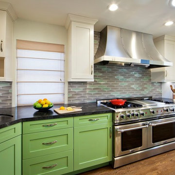 Fresh and Fun LA Bungalow