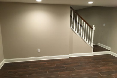 Elegant basement photo in New York