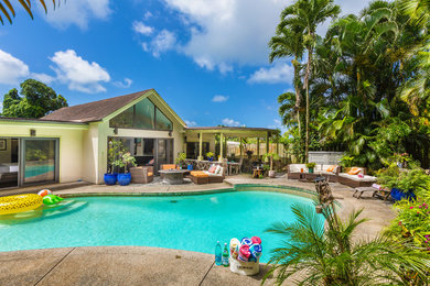 Example of a trendy pool design in Seattle