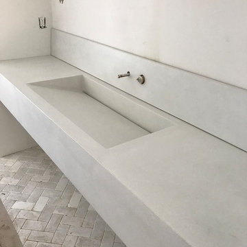 White Concrete Floating Ramp Sink