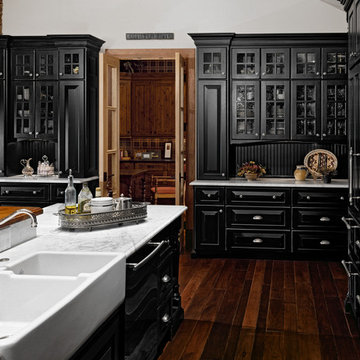 Contrast Kitchen