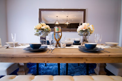 Example of a trendy kitchen design in Toronto