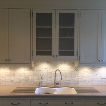 Under Cabinet LED Strip Lighting & Puck Lights