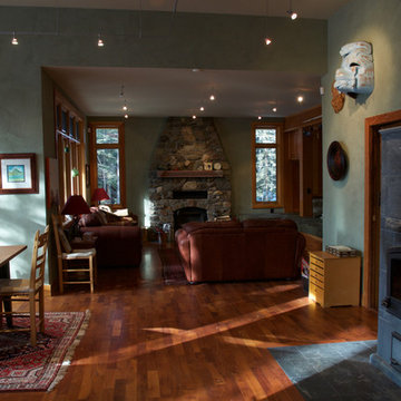 Stunning country cabin in Bragg Creek, AB