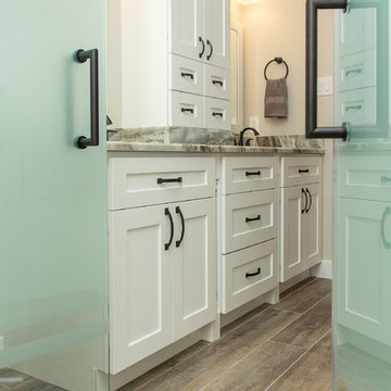 Rocky Hollow - Master Bath