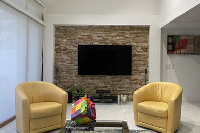 Example of a living room design in Miami