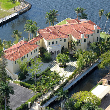 Las Olas Residence