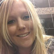 Jenna Sims's photo