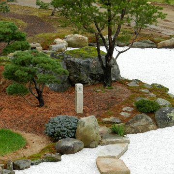 Entrance to Stepping Stone Bridge