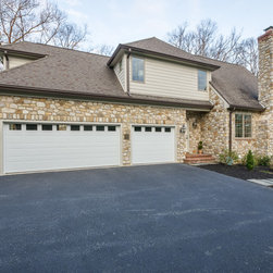 Stone Veneer - Siding And Stone Veneer