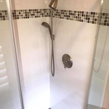 Mosaic Back Splash Glass Tile Bathroom