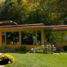 Crescent Hill - Contemporary Ranch