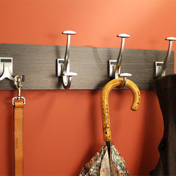 Elite Hooks with Cleat - Products