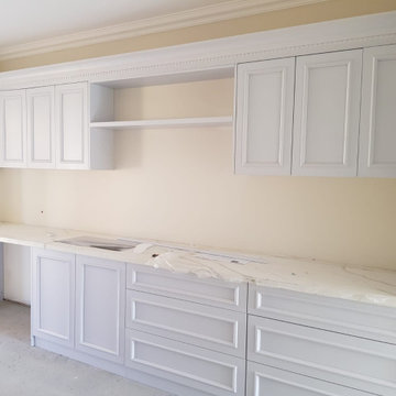 Australian 100% custom solid wood kitchen cabinets bath cabinet laundry cabinet