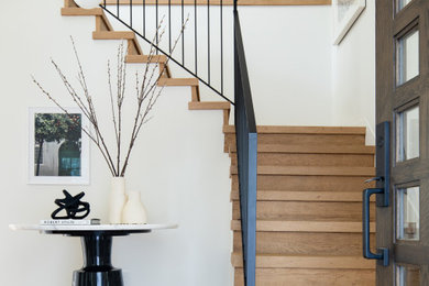 Staircase - modern staircase idea in San Francisco