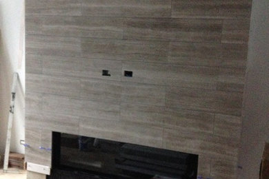 Example of a minimalist family room design in Chicago