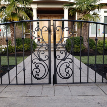 Walkway Gates Kirkland Washington