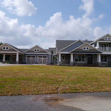 Taylor Made- Craftsman Home: Exterior