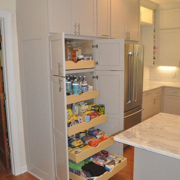 Kitchen Remodel Done in Maple With Quartzite Countertop
